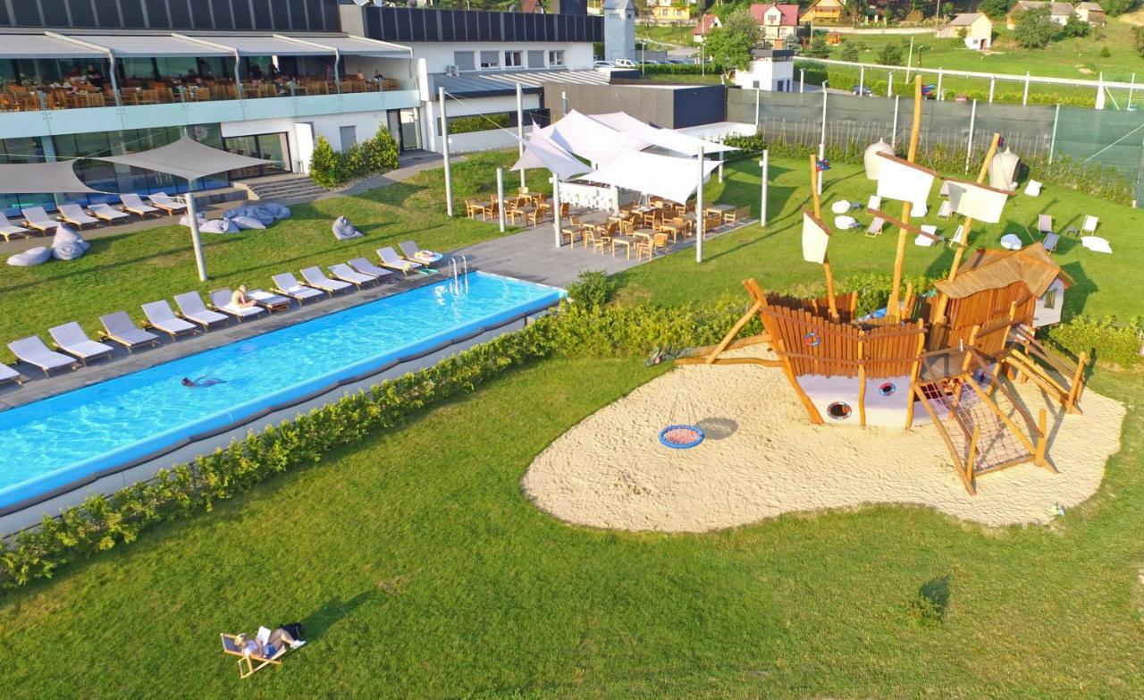 Apartment Sloneczny Grodek 19 Spa & Wellness Gródek Nad Dunajcem Eksteriør billede